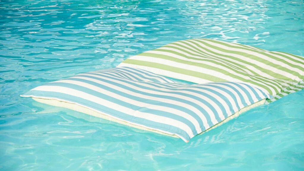 pool contractors sharjah