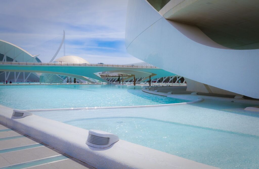 pool makers dubai