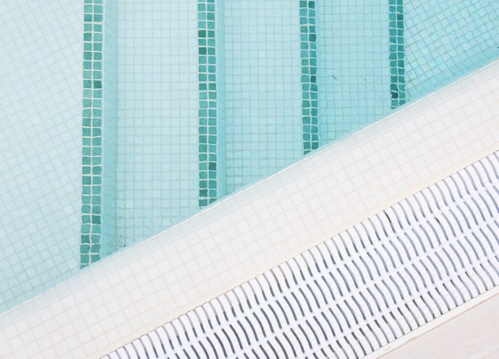 overflow pool builders dubai