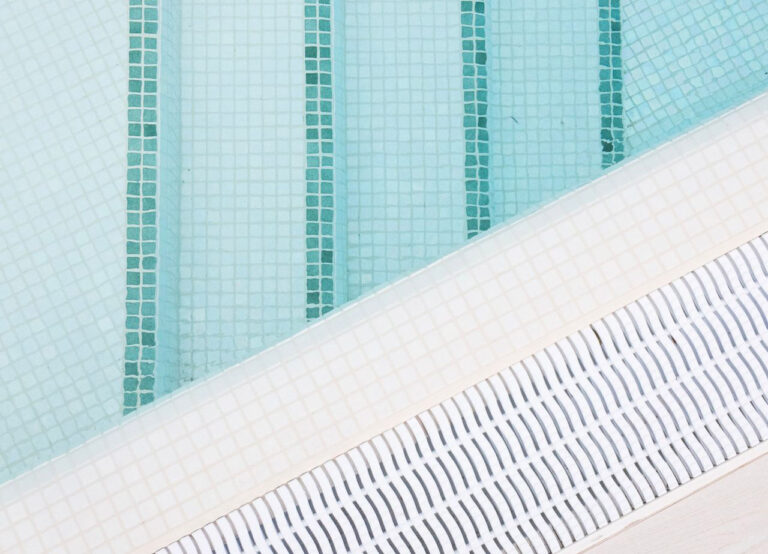 overflow pool builders dubai